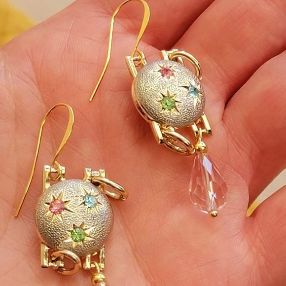 One-of-a-kind STATEMENT Earrings - Picture 1 of 9